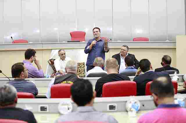 Assembleia Legislativa faz homenagem aos pais