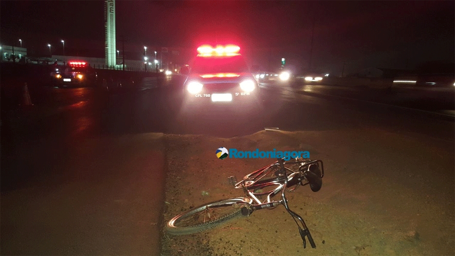 Acidente entre moto e bicicleta na marginal da BR-364 deixa PM ferido