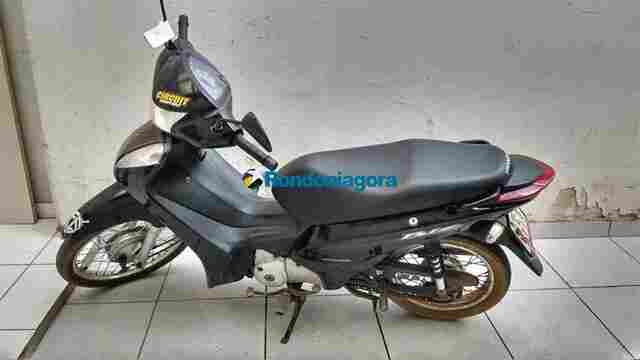 Homem compra moto roubada na internet e é preso na Zona Leste da capital