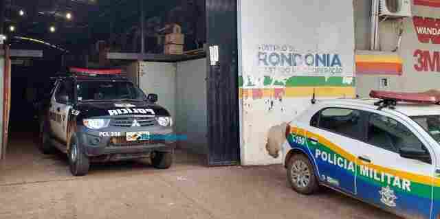 Homem tenta esfaquear a esposa e a filha de 3 anos de idade em Porto Velho