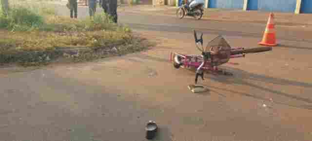 Ciclista morre atropelada por caminhão