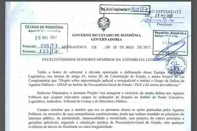 Governo desiste de beneficiar procuradores com nova gratificação e amparar classe política na Justiça