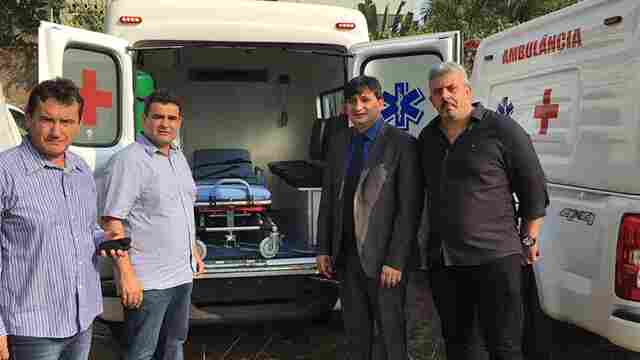 Cleiton Roque apresenta ambulâncias de Espigão do Oeste e Distrito de Pacarana