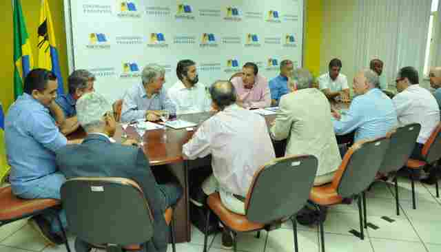 Prefeitura busca apoio para construir rodoviária e centro político administrativo em área do aeroclube