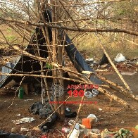 Homem é encontrado morto em barraca de lona