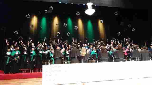 Sonhos realizados: emoção marca formaturas da Faro; Fotos