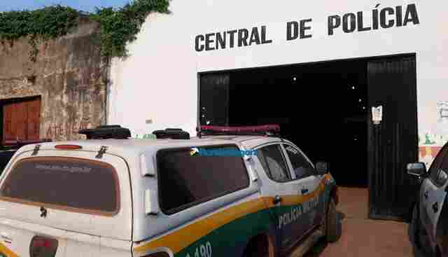 Após três dias fora de casa, usuário de drogas retorna e tenta matar esposa enforcada