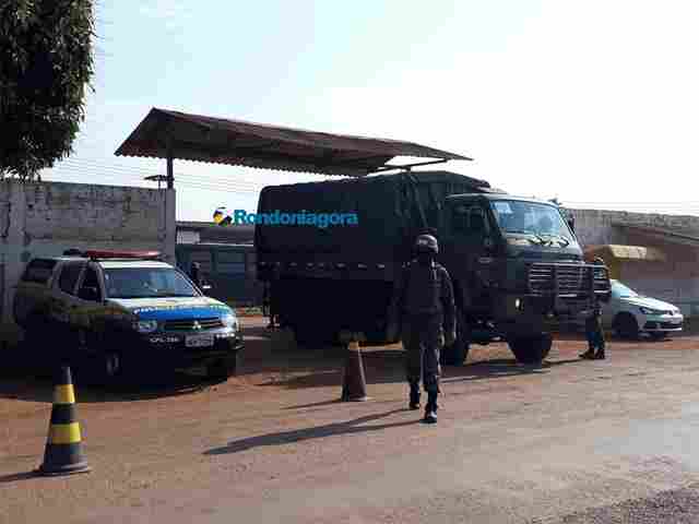 Forças Armadas apreendem 13 celulares e 266 objetos cortantes no Pandinha e Ênio Pinheiro