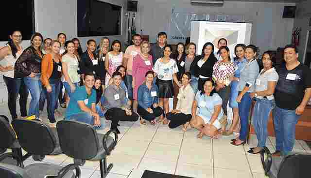 Cleiton Roque prestigia início de curso de cerimonial e protocolo