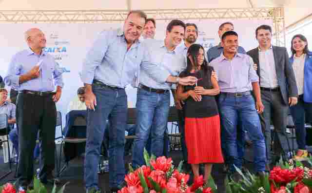 Sonho da casa própria realizado para 800 famílias de Ji-Paraná