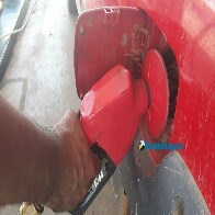 Petrobras aumenta preço da gasolina nas refinarias em 0,8% a partir de sábado