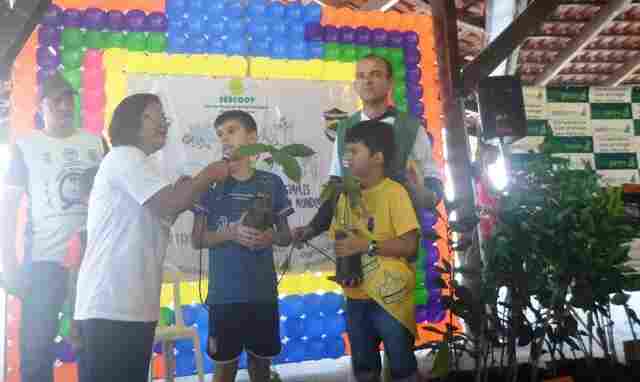 Prefeitura faz parceria com a Uniprov e incentiva plantio de árvores em Ji-Paraná