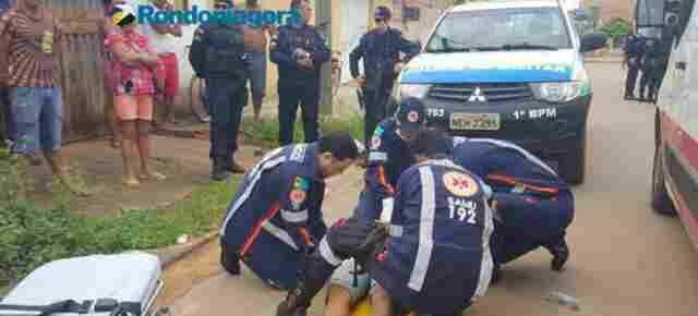 Criminoso é atingido com tiro por PM após roubo de celular na capital; fotos