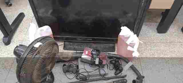 Jovem escondia motocicletas e outros produtos de roubo em prédio de creche abandonada na Zona Sul