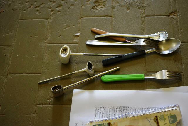 Forças armadas encontram celular, drogas e quase 800 objetos perfurantes em presídio de Ji-Paraná