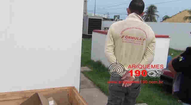 Polícia prende integrantes de bando especializado em roubo de veículos em propriedade rural