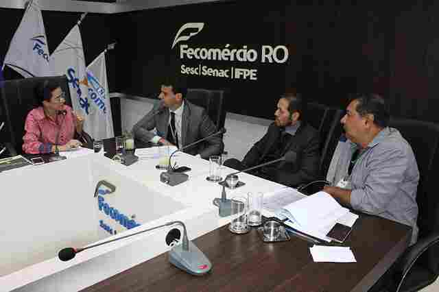 Fecomércio-RO recebe representante da Infraero Nacional para tratar do alfandegamento do Aeroporto Jorge Teixeira