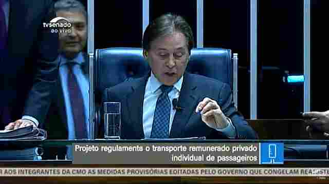 Confira sessão do Senado que deve decidir sobre transporte via Uber