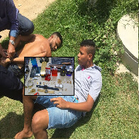 Foragidos são presos com armas e vários produtos roubados