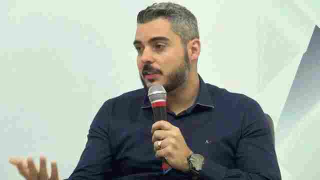 Em Ariquemes, prefeito exonera cinco secretários e reduz salários dele, do vice e assessores