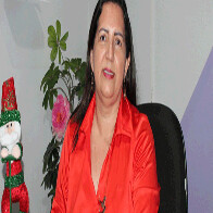 Diretora de instituição que fornecia diplomas falsos é presa