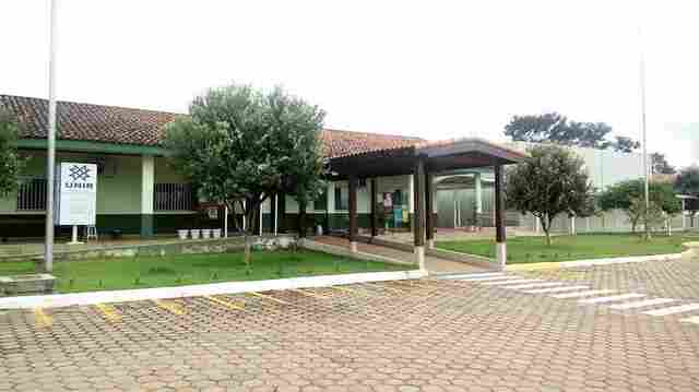 Unir abre inscrições para seleção de professor substituto com salário de até R$ 3,5 mil