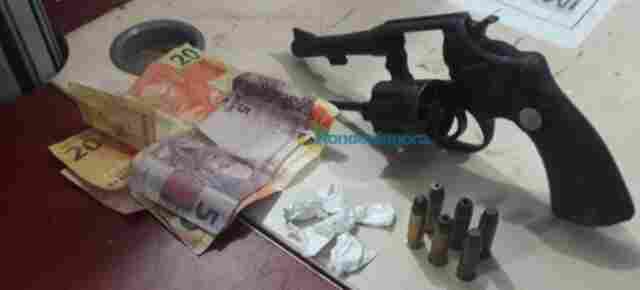 Trio é preso com arma e droga dentro de carro na Zona Leste de Porto Velho