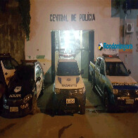 Mulher é atacada a tiros pelo ex-companheiro, que não aceita fim do relacionamento