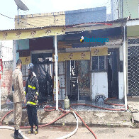 Idoso estava dentro da casa incendiada em Porto Velho