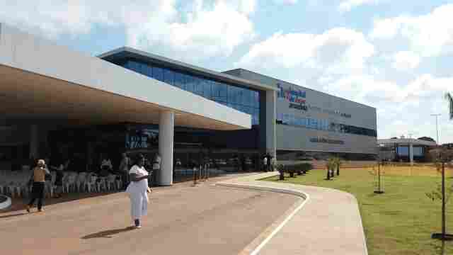 Temer inaugura Hospital de Câncer e se reúne com empresários em Porto Velho