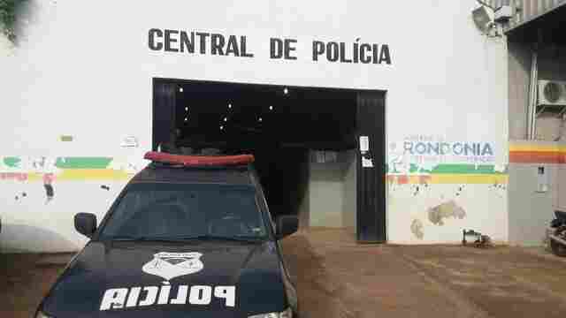 Valentão agride e expulsa esposa de casa após ela recusar-se a dar dinheiro para ele comprar droga