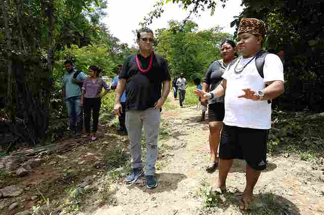 Ezequiel Júnior se reúne com lideranças em aldeia paiter suruí da Linha 9