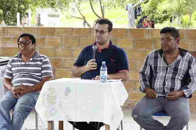 Deputados vão à Terra Indígena Rio Branco ouvir reivindicações