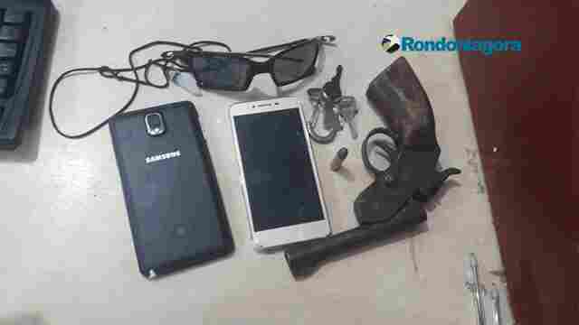 Trio é detido com arma na Capital