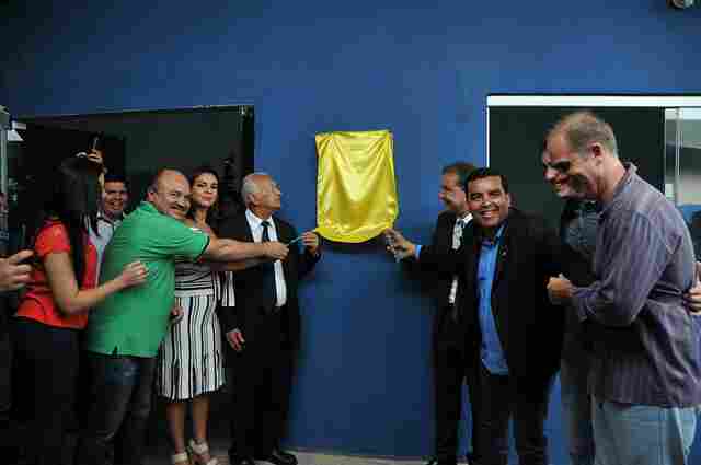 Hildon entrega à população da zona sul a UBS do Castanheira