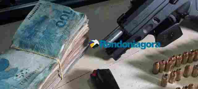 Monitorado por tornozeleira é preso armado e com R$ 7.500 em carro