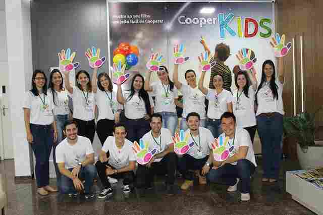 Cooperados da CrediSIS Leste participam do Dia C