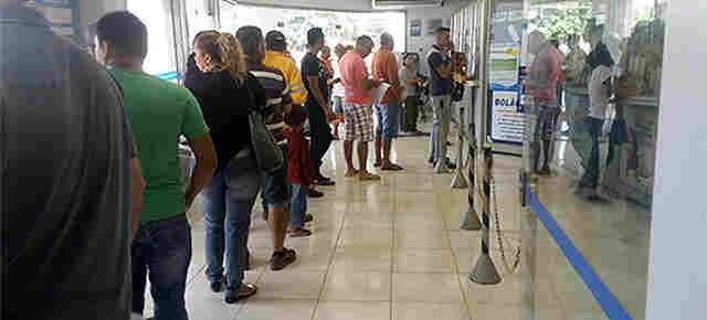 Lotéricas abrem no domingo e supermercados não funcionam na segunda; veja funcionamento de serviços no feriadão