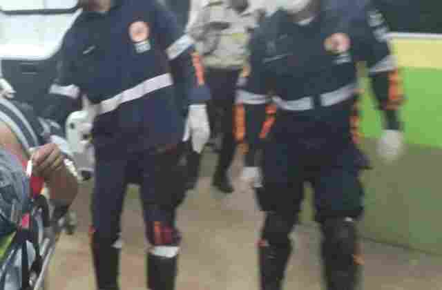 Vítima reage a roubo e é baleada na Capital