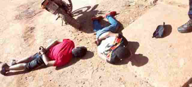 Bandido ameaça criança de 12 anos com arma na cabeça durante roubo e acaba preso com comparsa