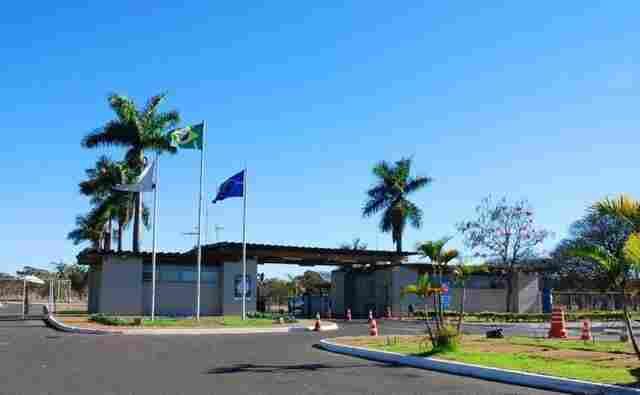 Abin abre concurso com 300 vagas e salários de até R$ 16,6 mil