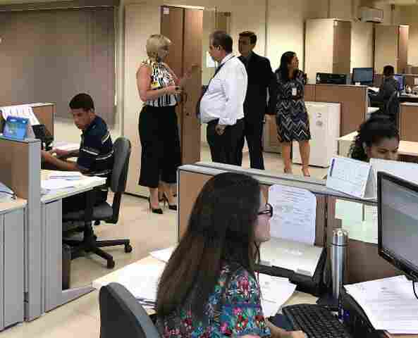 Presidente do TJRO visita Central de Processamento Eletrônico