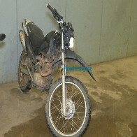 Após denúncia, dupla é presa em hotel com moto furtada e confessa crime