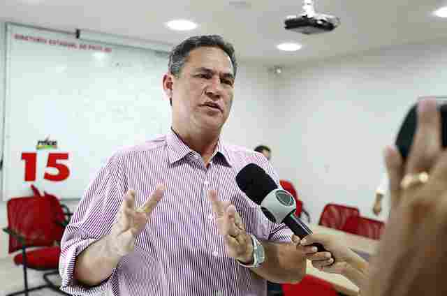 Pré-candidatura de Maurão ao Governo se fortalece com decisão de Confúcio