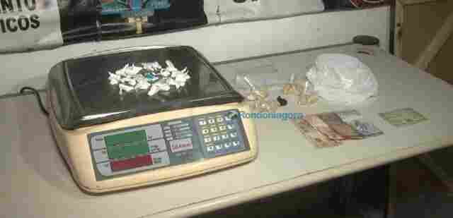 Jovem de 19 anos é preso com várias porções de drogas em Porto Velho