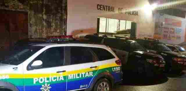 Alterado, homem dá facada no irmão e é agredido com pedaço de madeira em Porto Velho