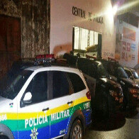 Alterado, homem dá facada no irmão e é agredido com pedaço de madeira em Porto Velho