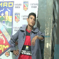 Foragido informa nome falso, mas é identificado e preso pela PM