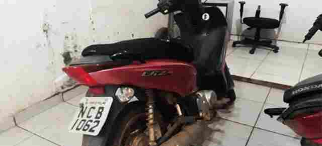 Apenado liberado na saída de Natal é flagrado transitando com moto roubada e acaba preso