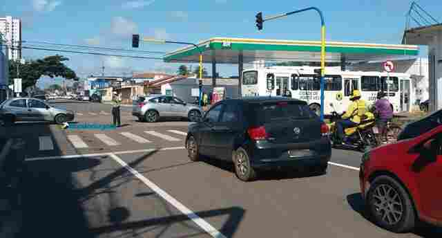 Sentido único na Duque de Caxias é liberado, mas desinformação de motoristas ainda é grande; Semtran orienta